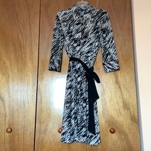 Dress size 6 Adrianna with tie belt black gold tan and white